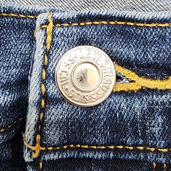 Levi's Jeans Womens 24W Blue Dark Wash Classic Straight Leg Stretch Denim Casual - Picture 2 of 15